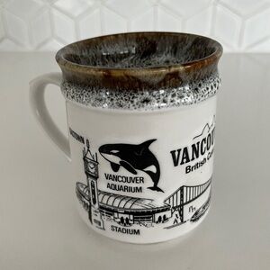 VINTAGE Vancouver BC Landmarks Orca Bridges Coffee Tea Mug Made Japan Souvenir